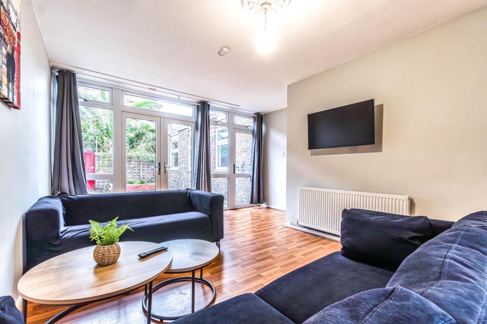 Bright Guest House In Hackney Λονδίνο Εξωτερικό φωτογραφία